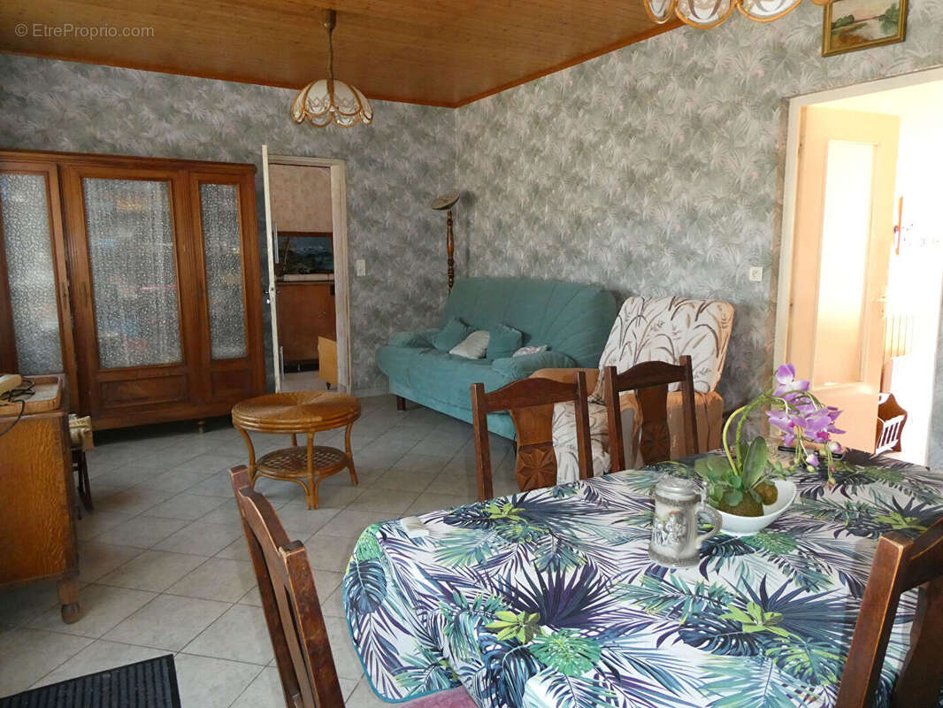 Maison à SAINT-MICHEL-CHEF-CHEF
