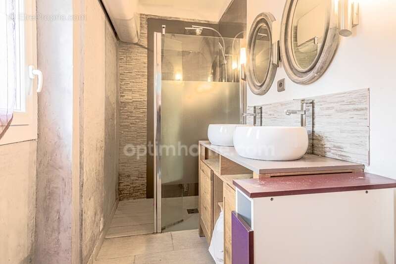 Appartement à VENCE