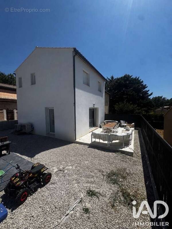 Photo 1 - Maison à ROCBARON