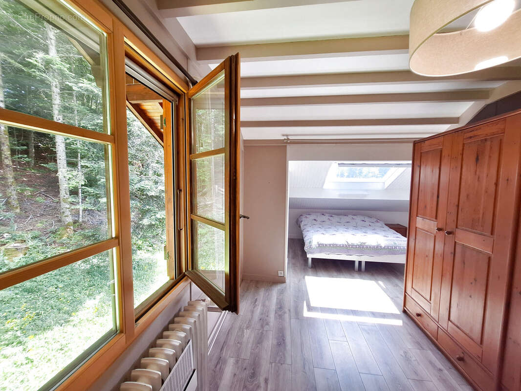 Maison à LES HOPITAUX-NEUFS