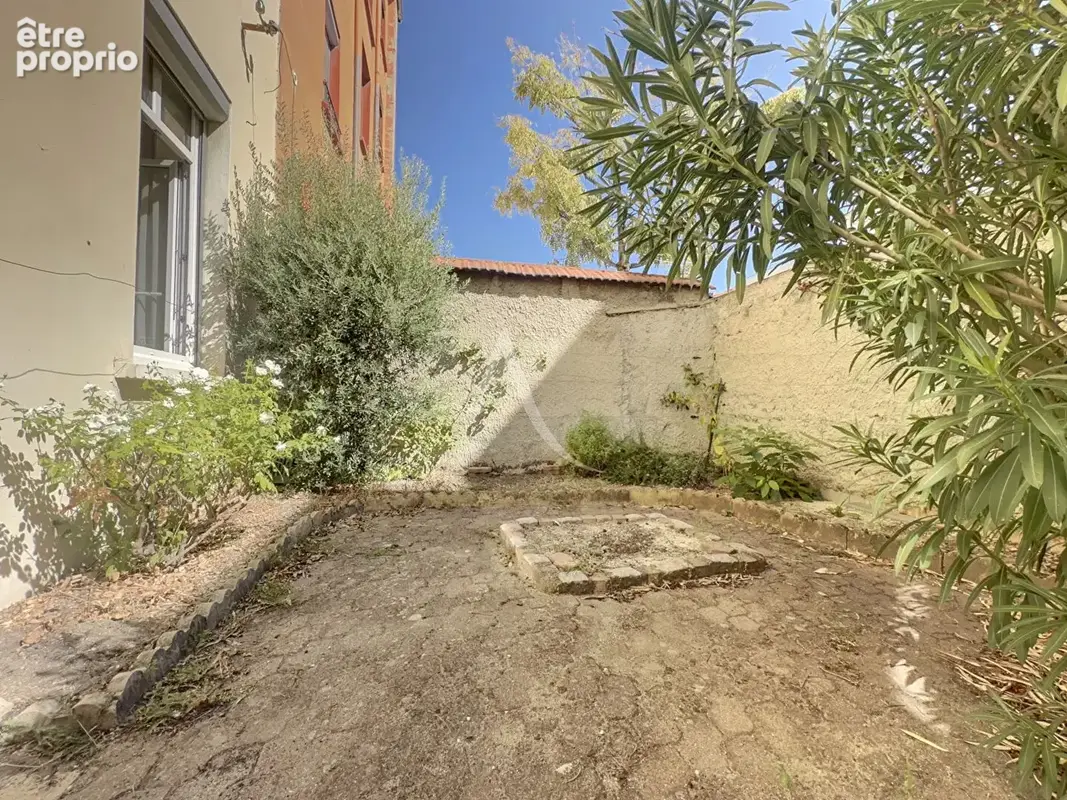 Appartement Lyon  Studio T1bis de 36 m2 avec cour privative de 30m² - photo 8