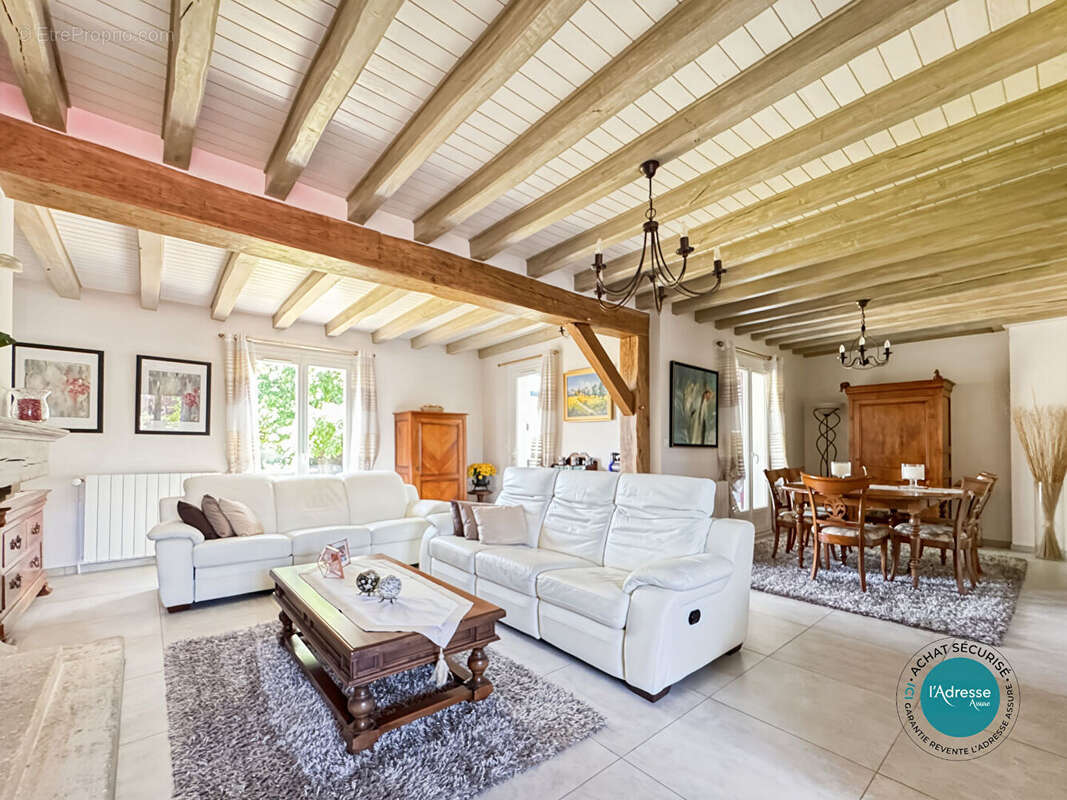 Maison à AUVERNAUX