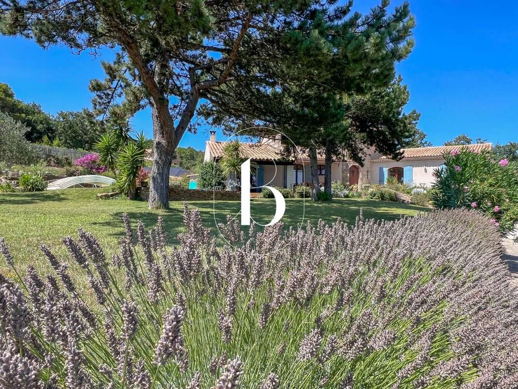 Maison 206 m² à Saint-Alexandre  - photo 35