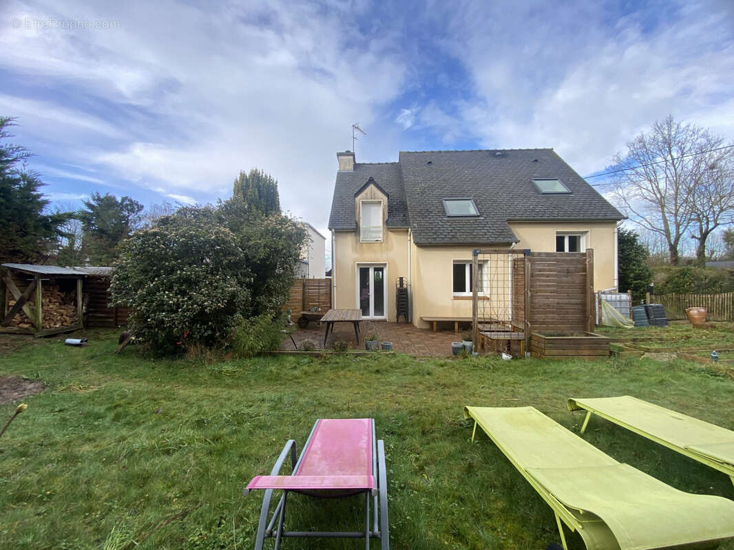 Maison à LA MEZIERE