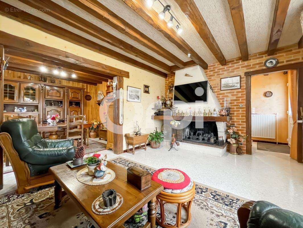 Maison À Vendre à 5min d'Évreux - photo 4