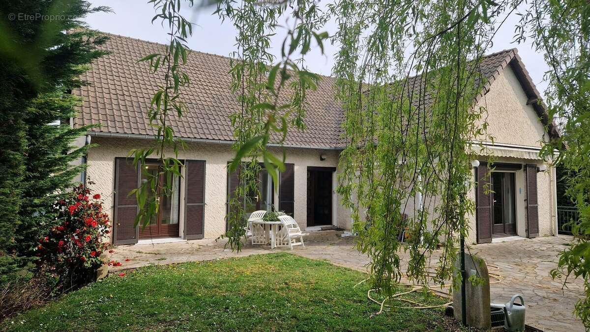 Maison à MONTFORT-L'AMAURY