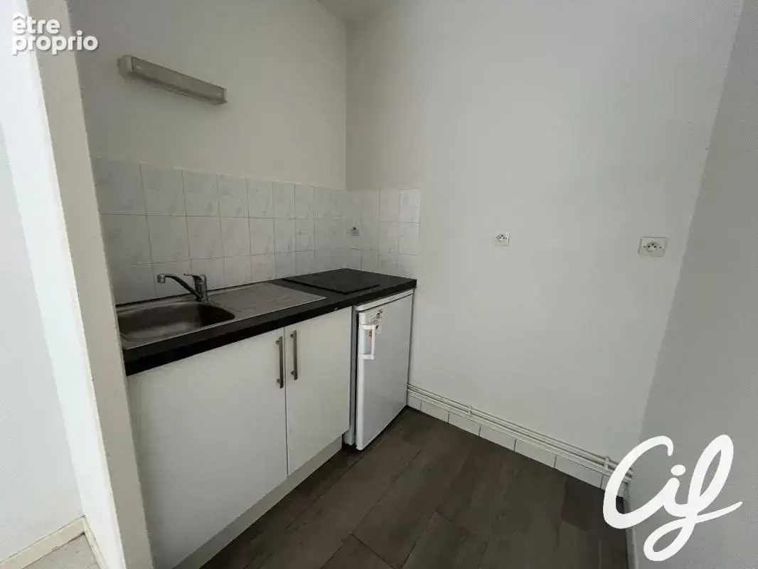 Appartement T2 NANTES L Eraudière - 33.55 m2  116 000 Euros - photo 4