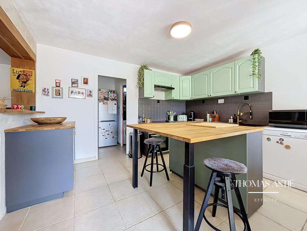 Maison 140 m² à Roiffe  - photo 5
