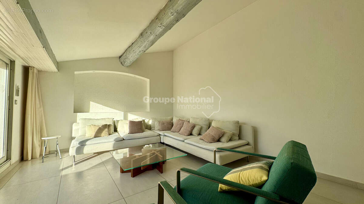 Appartement à NIMES