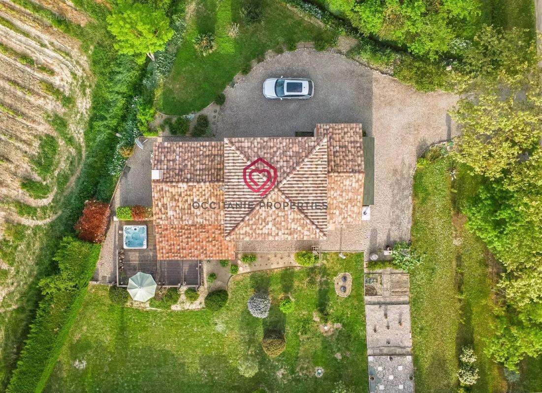 Maison à CAILHAU