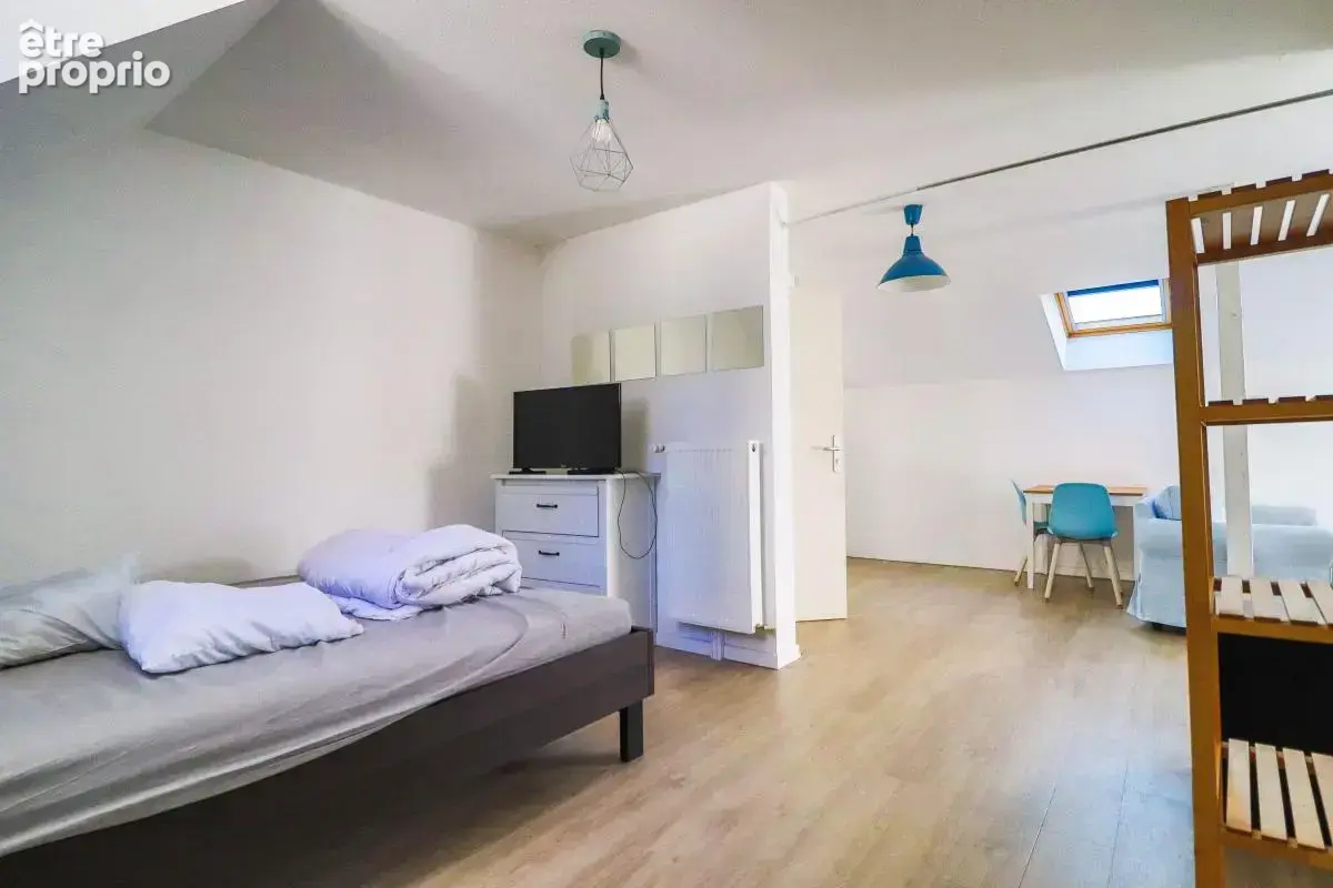 Appartement À Vendre - photo 3