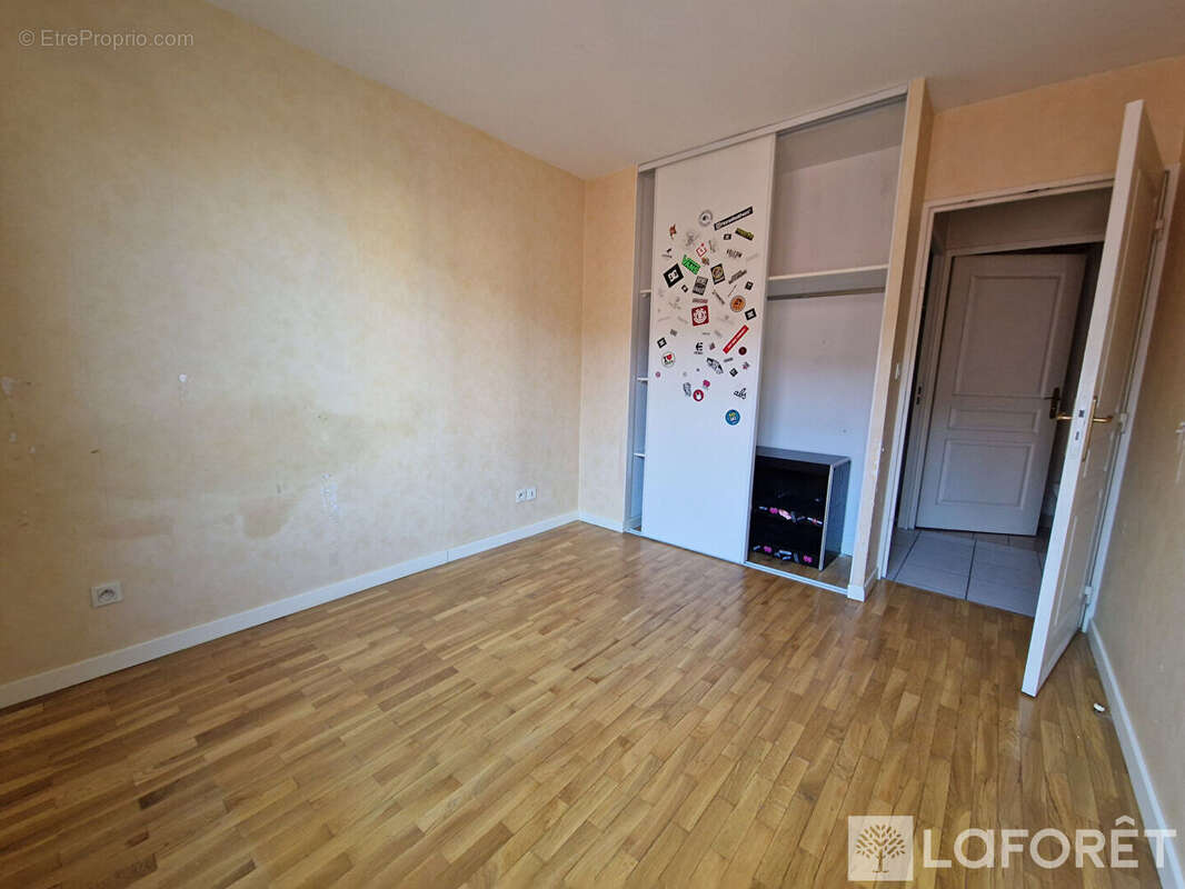 Appartement à OULLINS