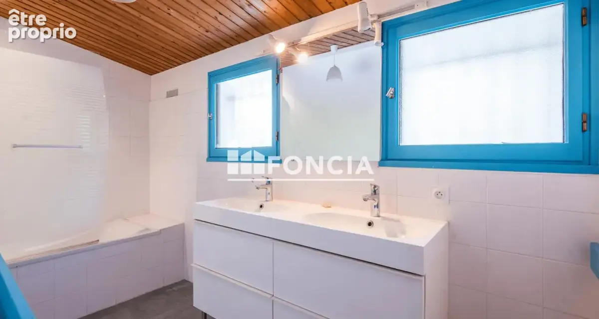 Villa d’architecte — Layoule, Rodez — 250 m² habitables sur 2 125 m² de verdure - photo 8