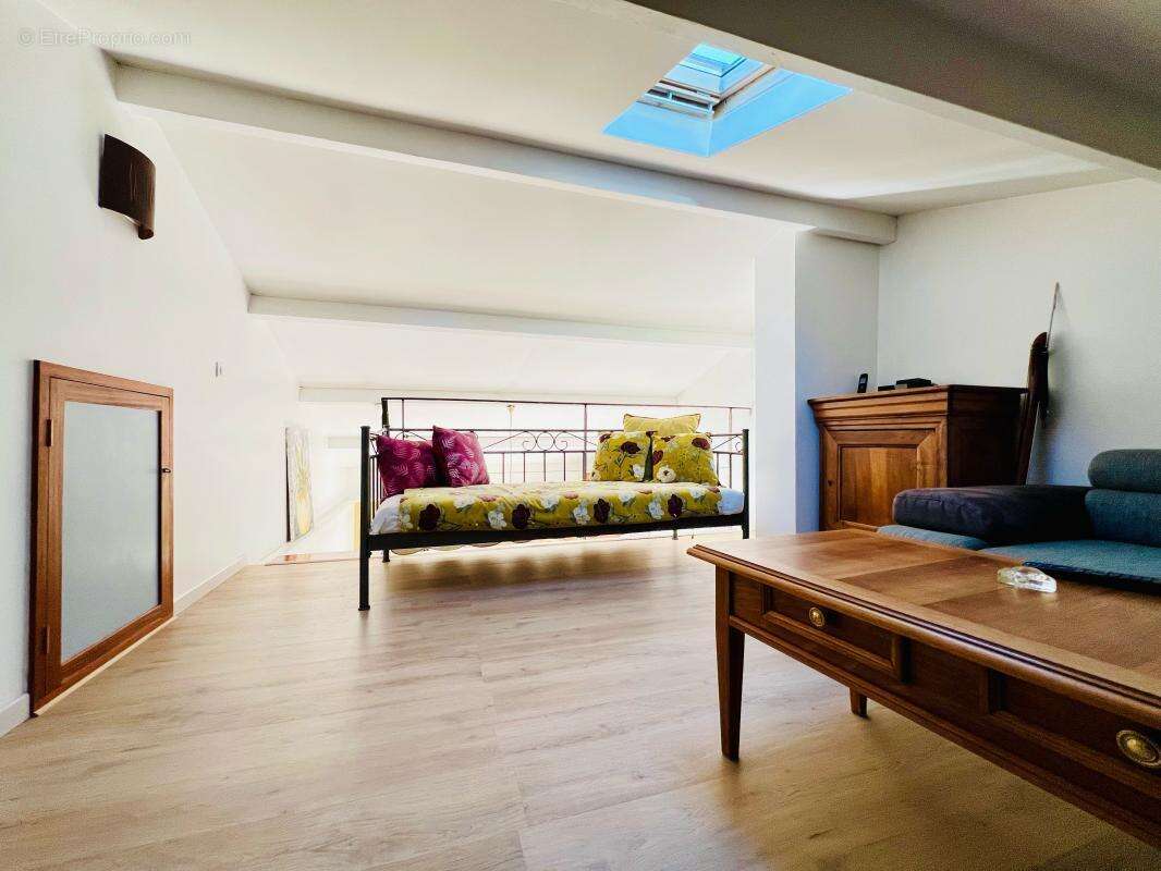 Maison à LA CADIERE-D&#039;AZUR