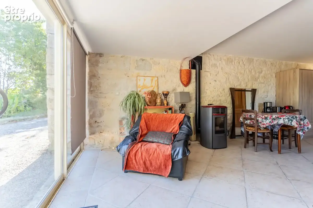Maison de campagne avec annexe, piscine et terrain - photo 30
