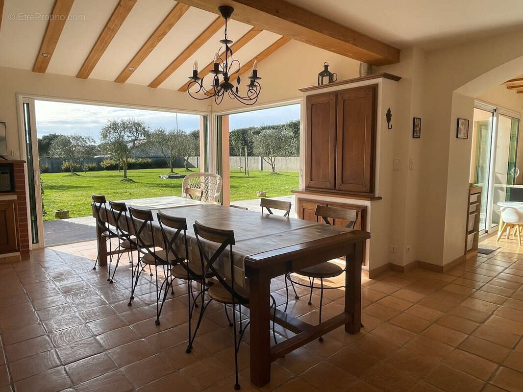 Maison à SAINT-PROUANT