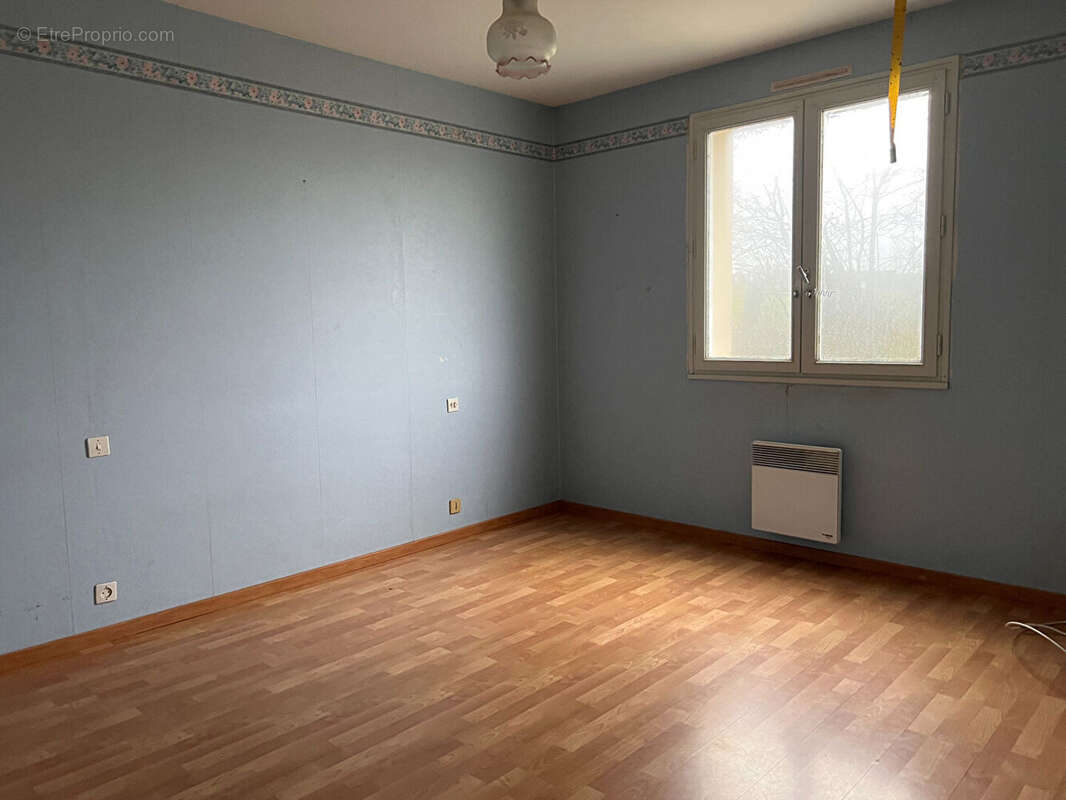 Maison à LA CHAPELLE-JANSON