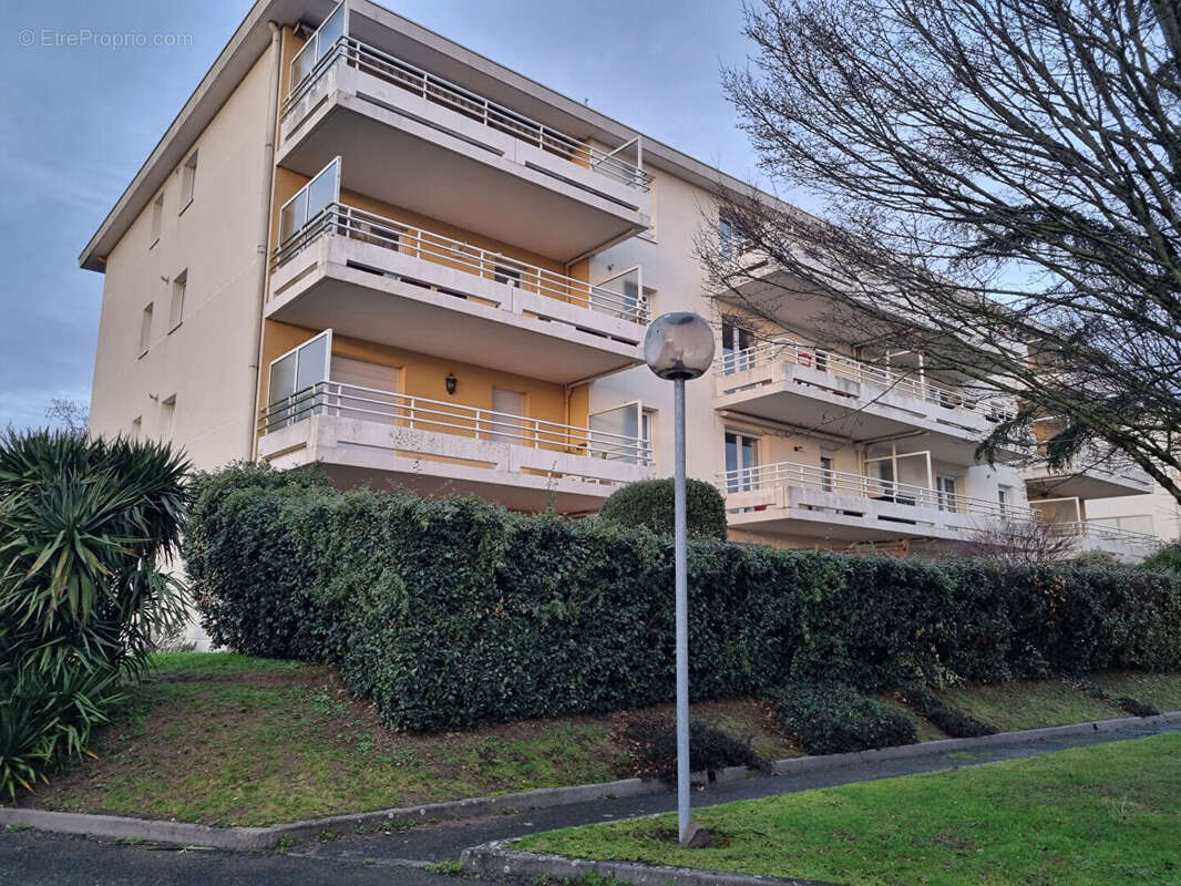 Appartement à SAINT-SEBASTIEN-SUR-LOIRE