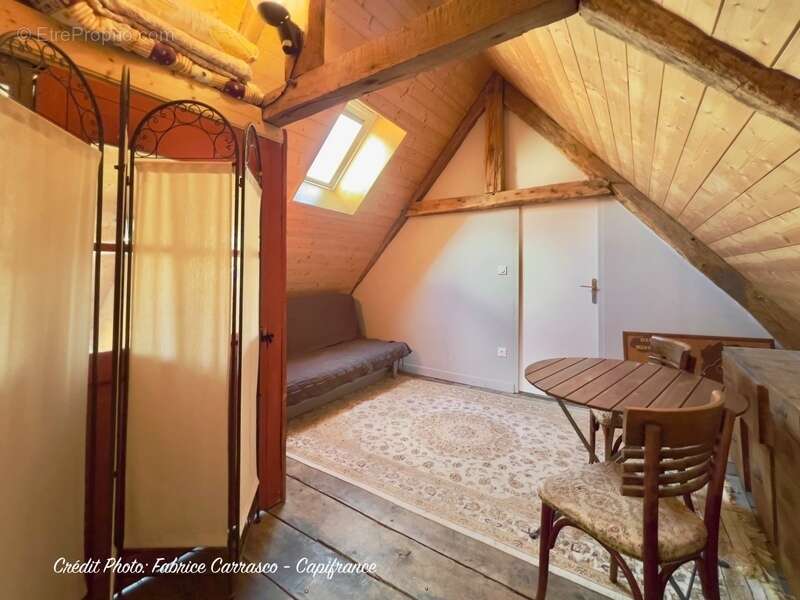 Maison à MONTAIGUT
