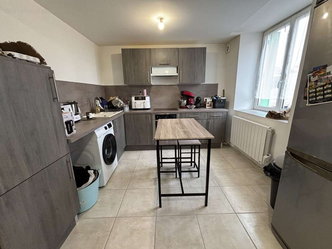 Appartement à FOURCHAMBAULT