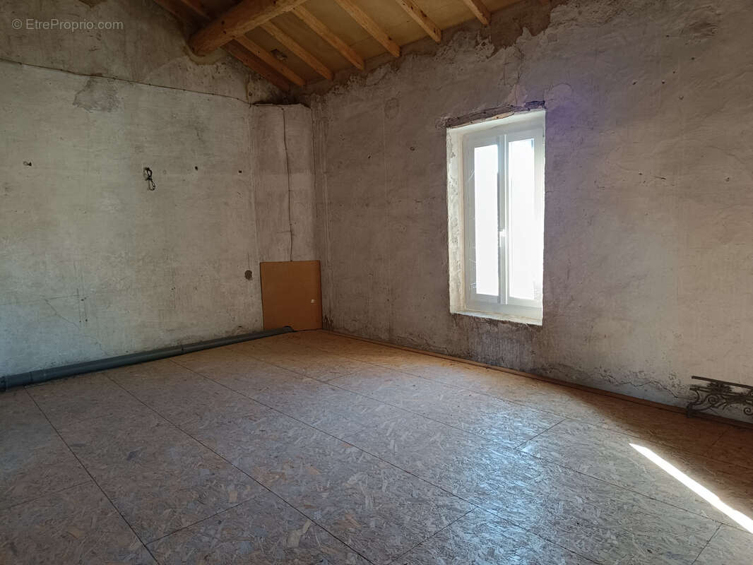 Maison à ROQUEMAURE