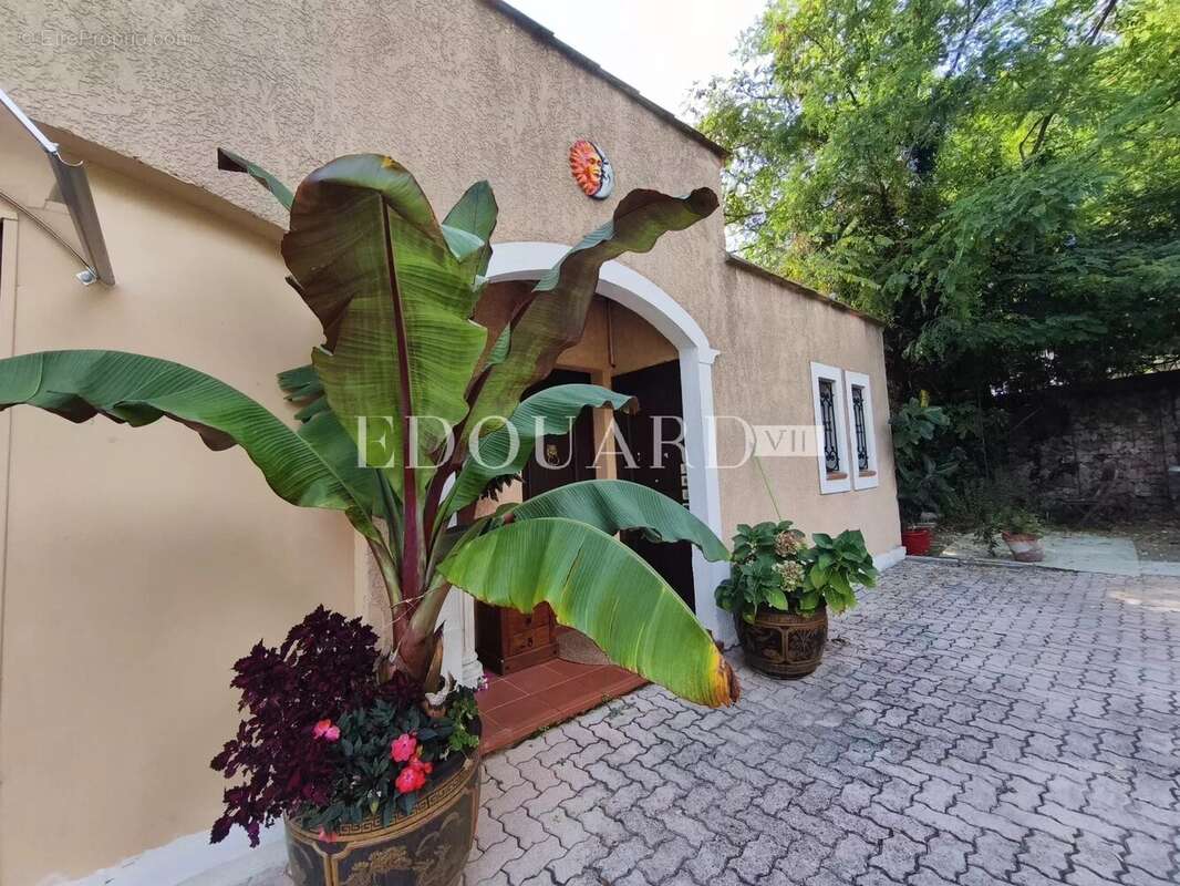 Maison à SAINTE-AGNES