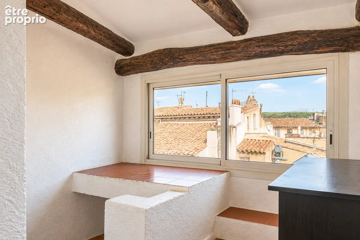 Centre historique -  Rare à la vente - Duplex avec terrasse - photo 8