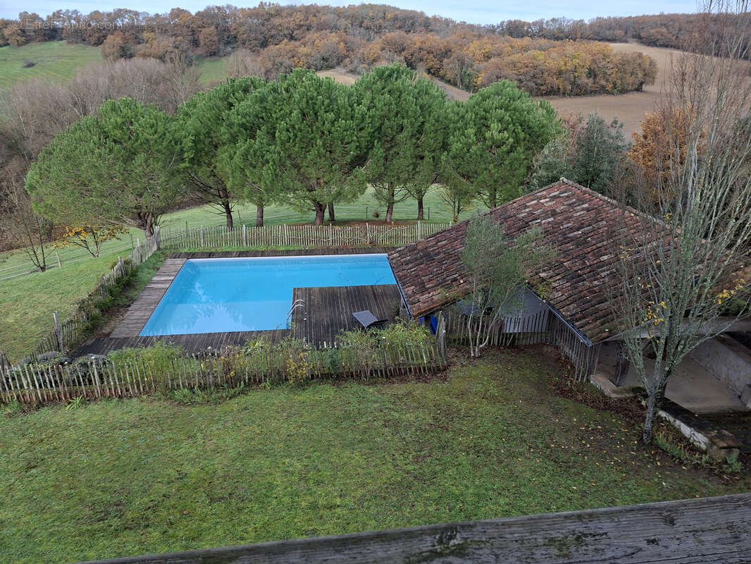 Maison à SAINT-PIERRE-DE-CLAIRAC