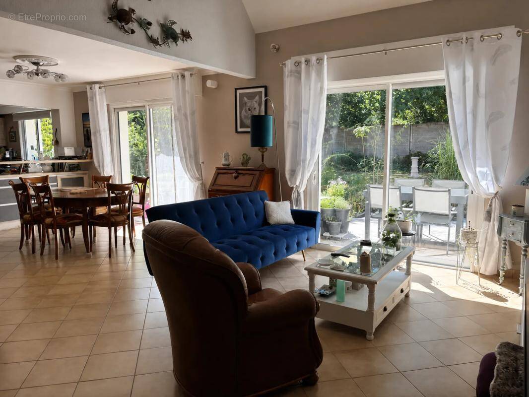Maison à LA CHAPELLE-SUR-ERDRE