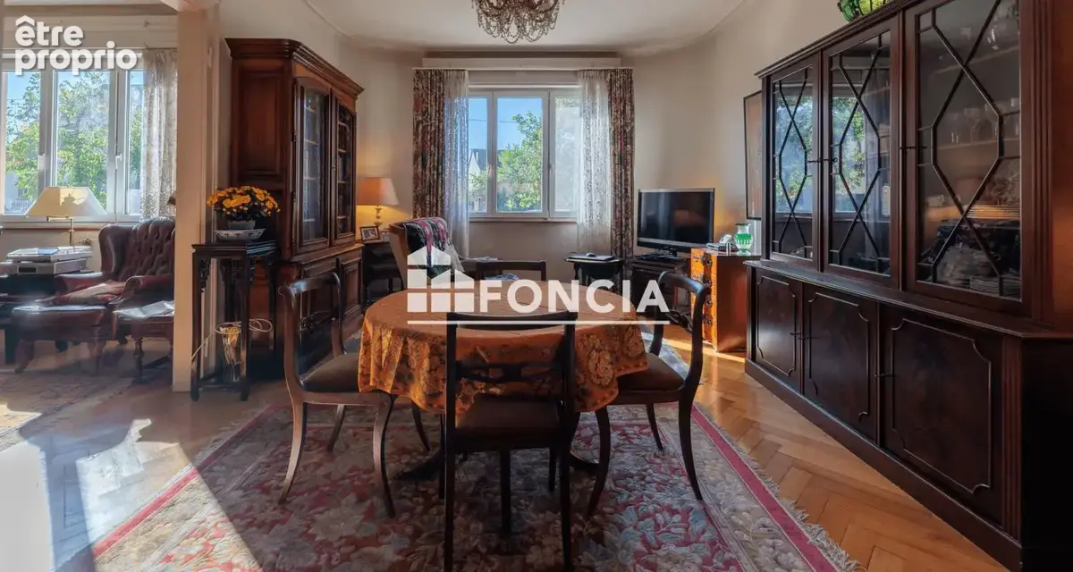 À vendre – maison de ville avec 2 appartements loués et potentiel d’aménagement - photo 12