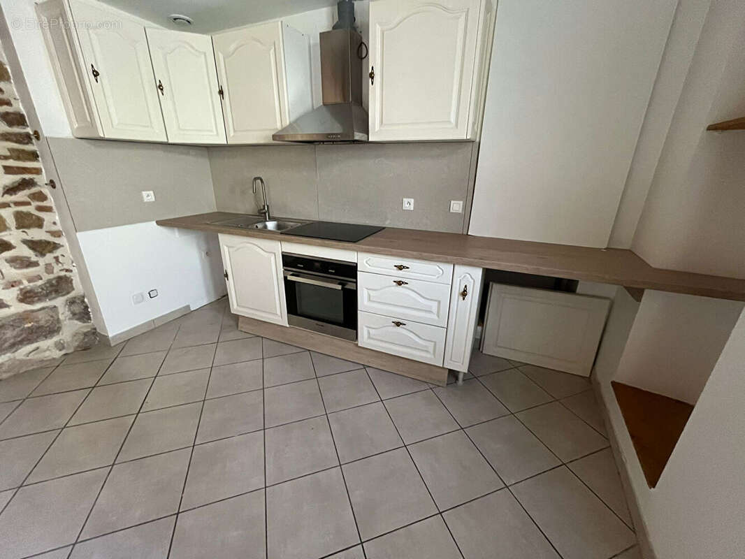 Appartement à LE COTEAU
