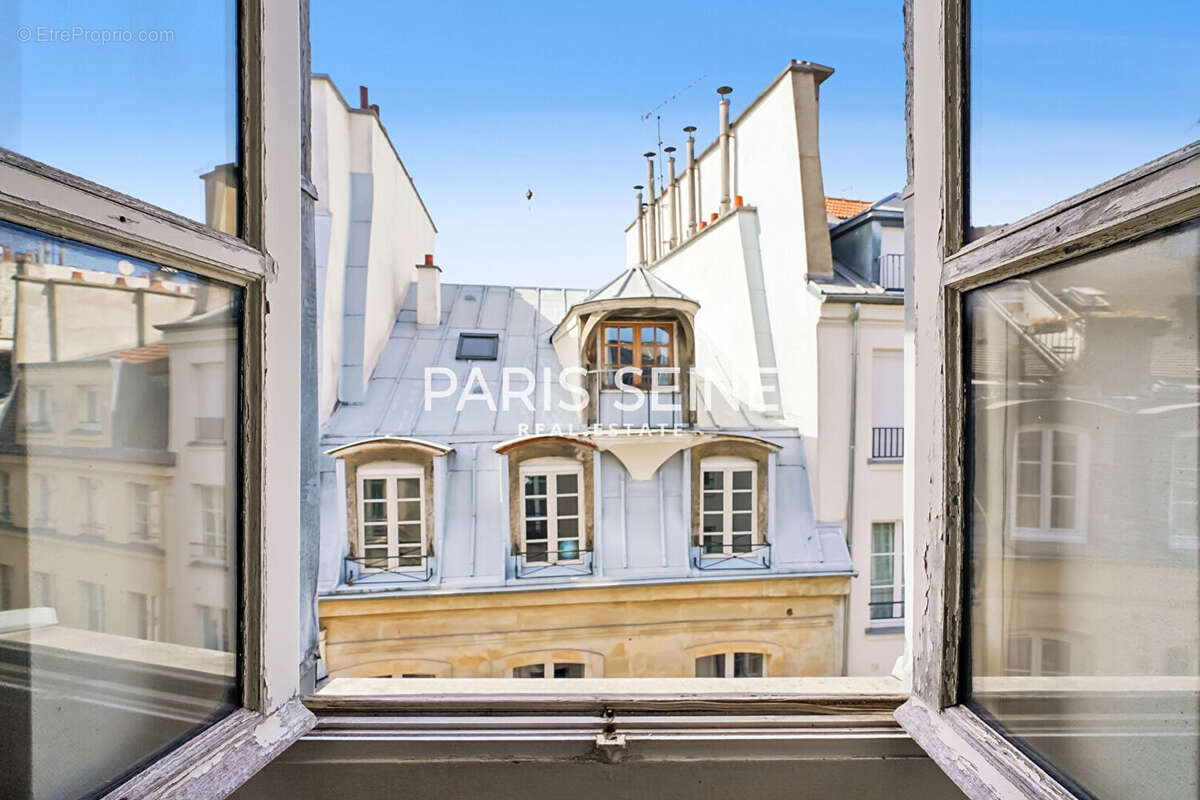 Appartement à PARIS-6E