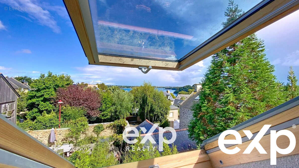 Maison à LE MINIHIC-SUR-RANCE