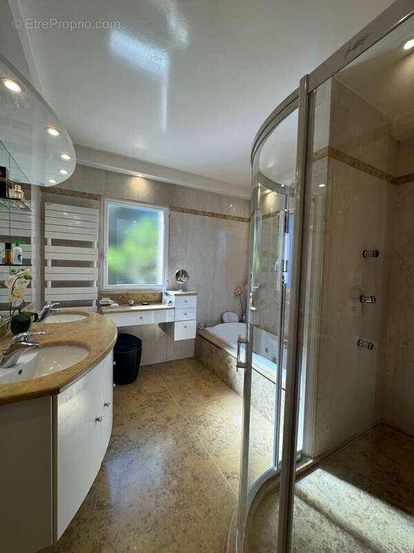 Appartement à BOURG-EN-BRESSE