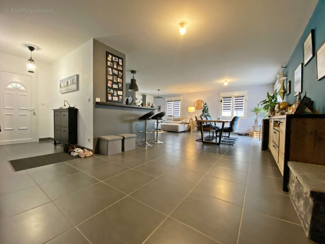 Maison à LEROUVILLE