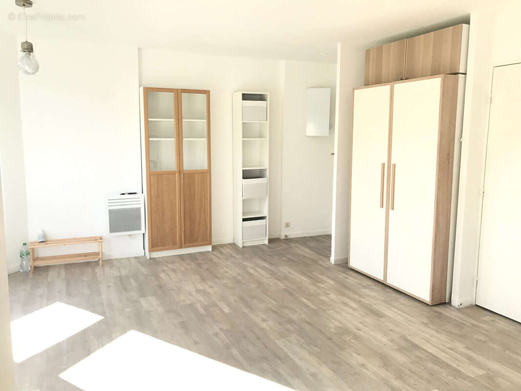 Appartement à SAVIGNY-LE-TEMPLE