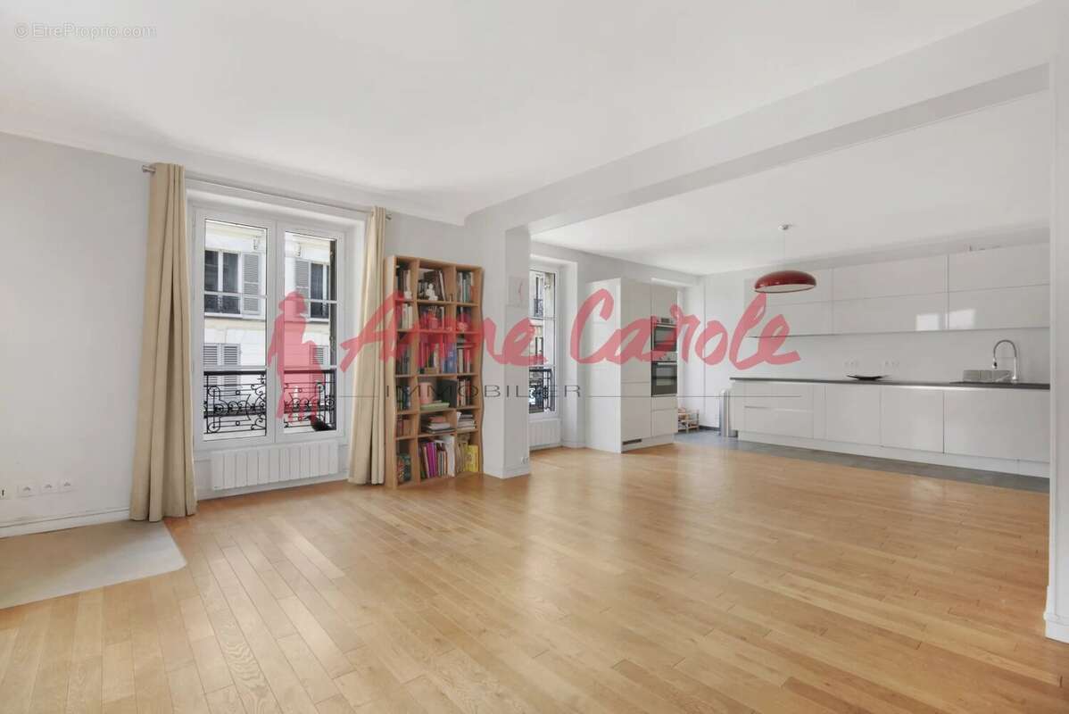 Appartement à PARIS-11E