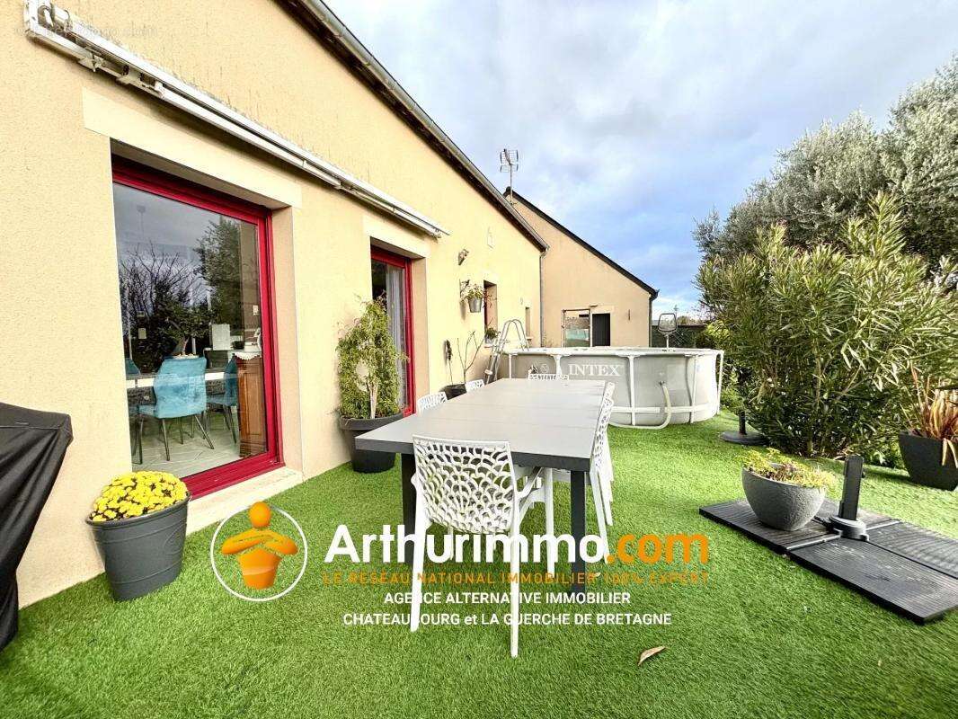 Maison à CHATILLON-EN-VENDELAIS