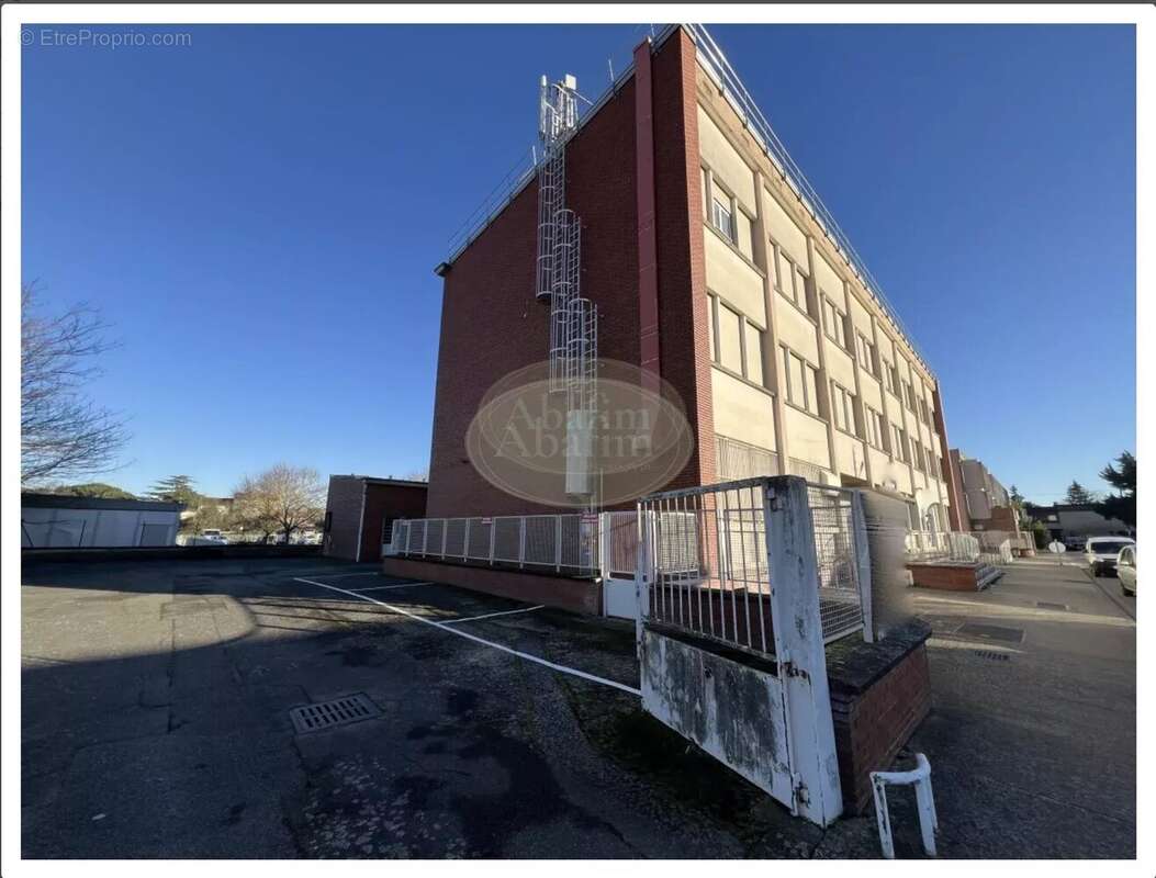 Appartement à CAZERES