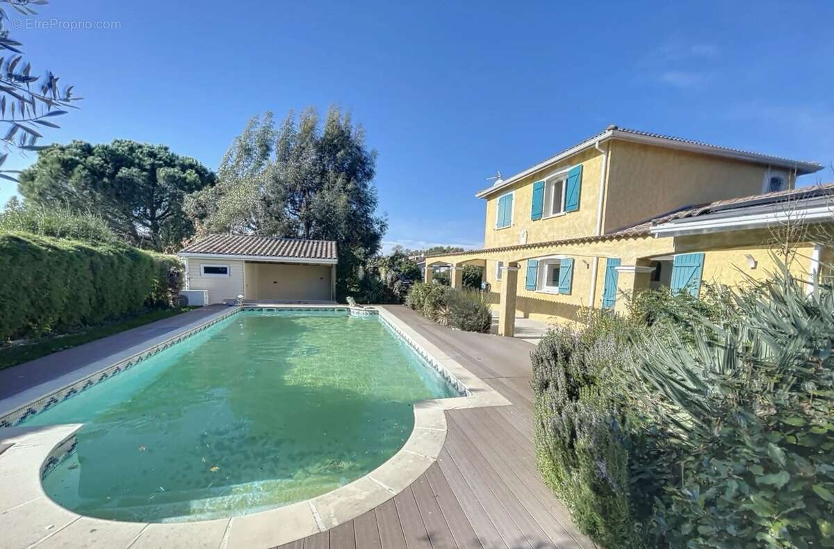 Maison à LABARTHE-SUR-LEZE