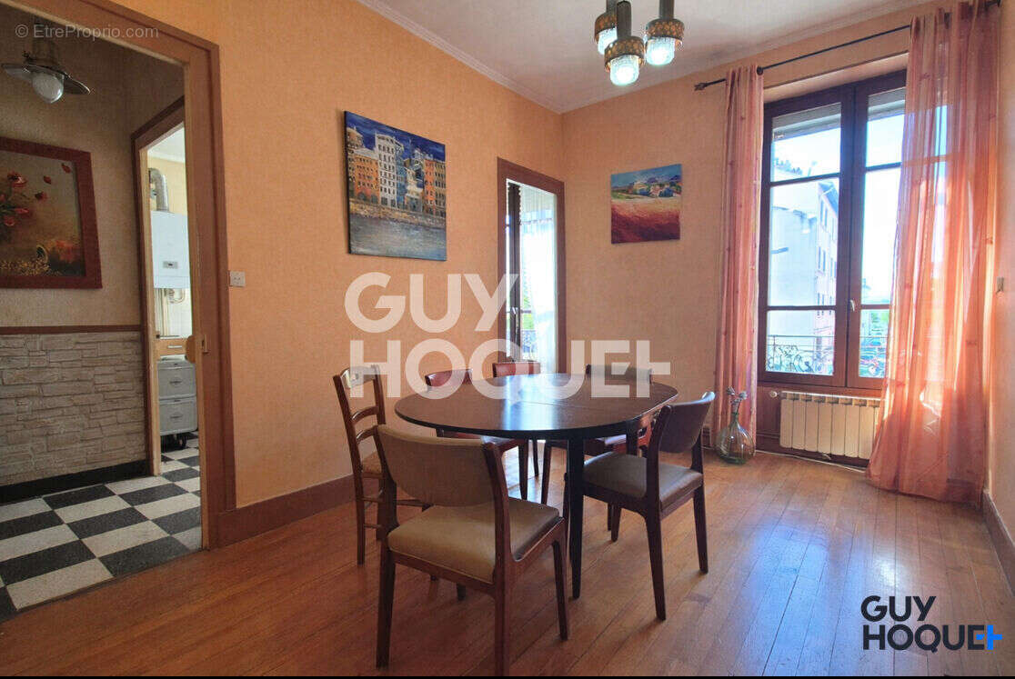Appartement Saint Fons - Proche Tramway T10 - 4 pièces - 83 m2 - photo 2