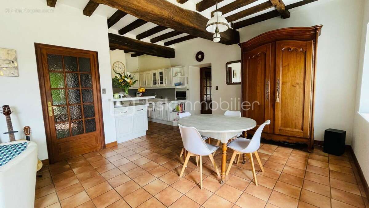 Maison à JANZE