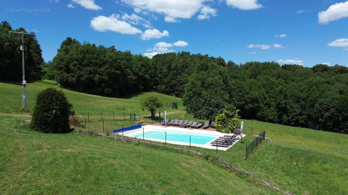 Vue panoramique et nature préservée – Domaine sur 20 hectares - photo 4