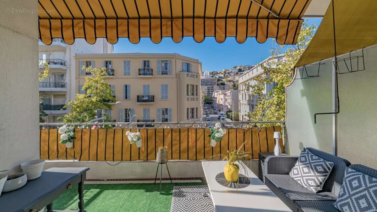 Appartement à NICE
