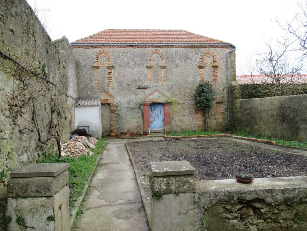 Maison à BOUIN