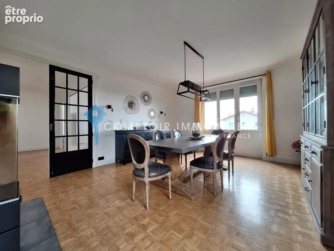 A Vendre Dpt 81 Maison centre-village avec garage et grand terrain - photo 1