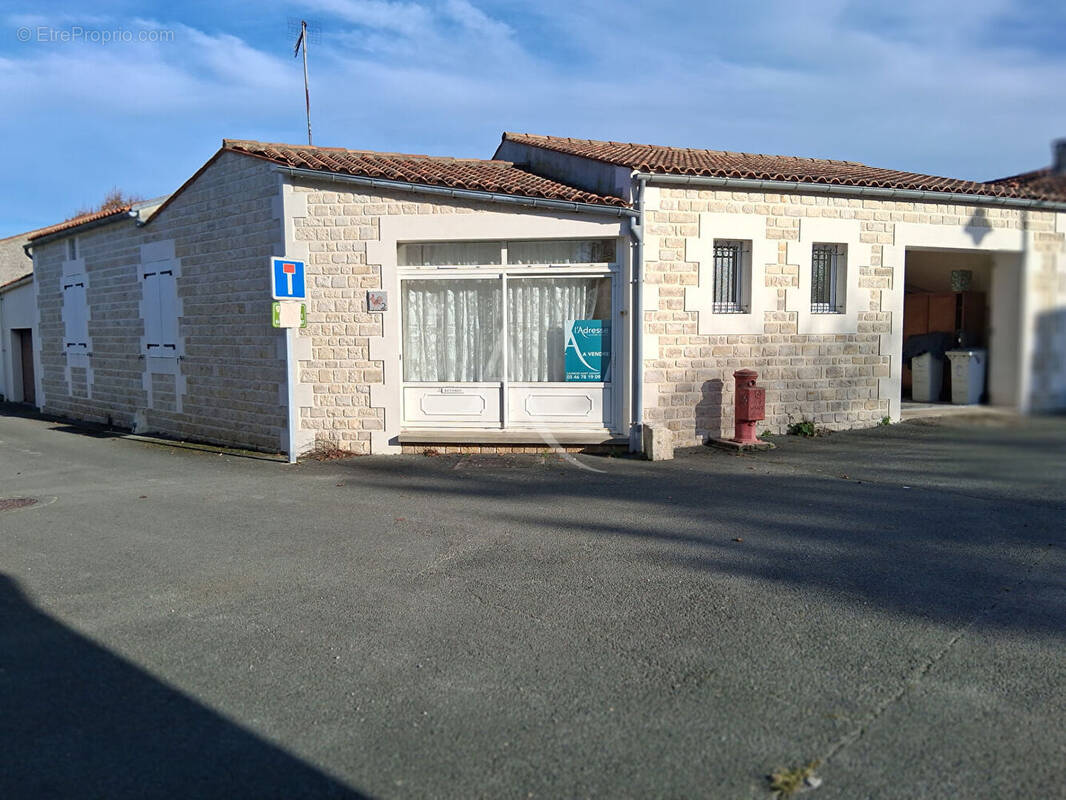 Maison à SAINT-AGNANT