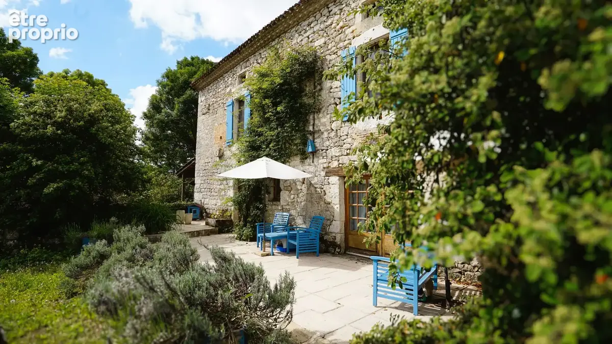 Maison à MONTAIGU-DE-QUERCY