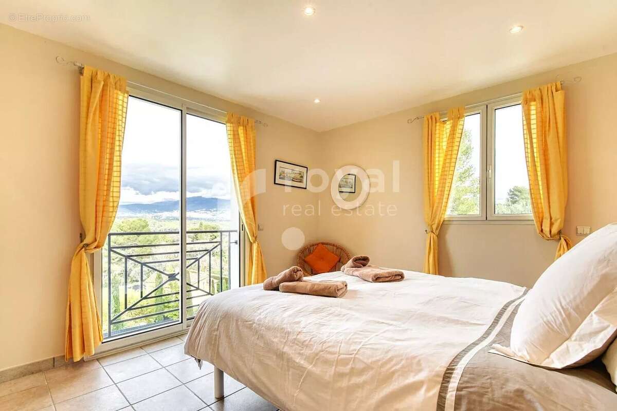 Villa familiale avec vue - Royal Mougins Golf - photo 14