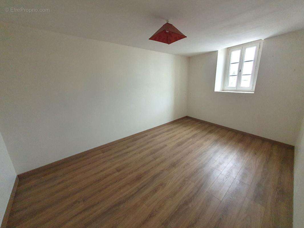 Maison Bourges 6 pièce(s) 128 m2 - photo 8